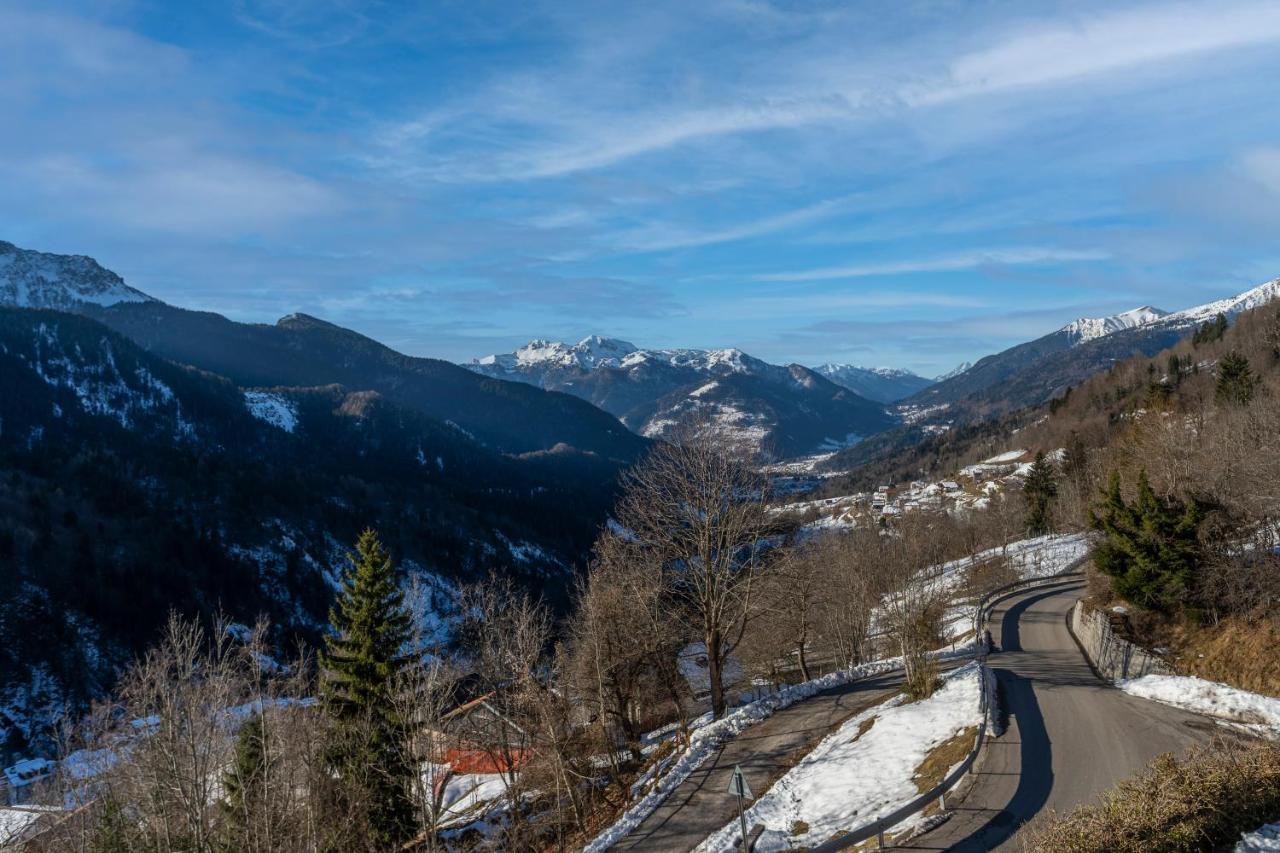 Panoramic House Carnia - Mountain View Apt With Parking And Terraces Villa Ligosullo Luaran gambar